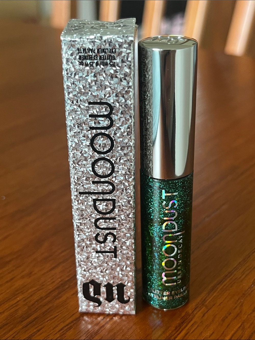 Urban Decay glitter eyeliner-STAGE DIVE